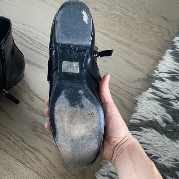 Michael Kors bootie. - Picture 8 of 9